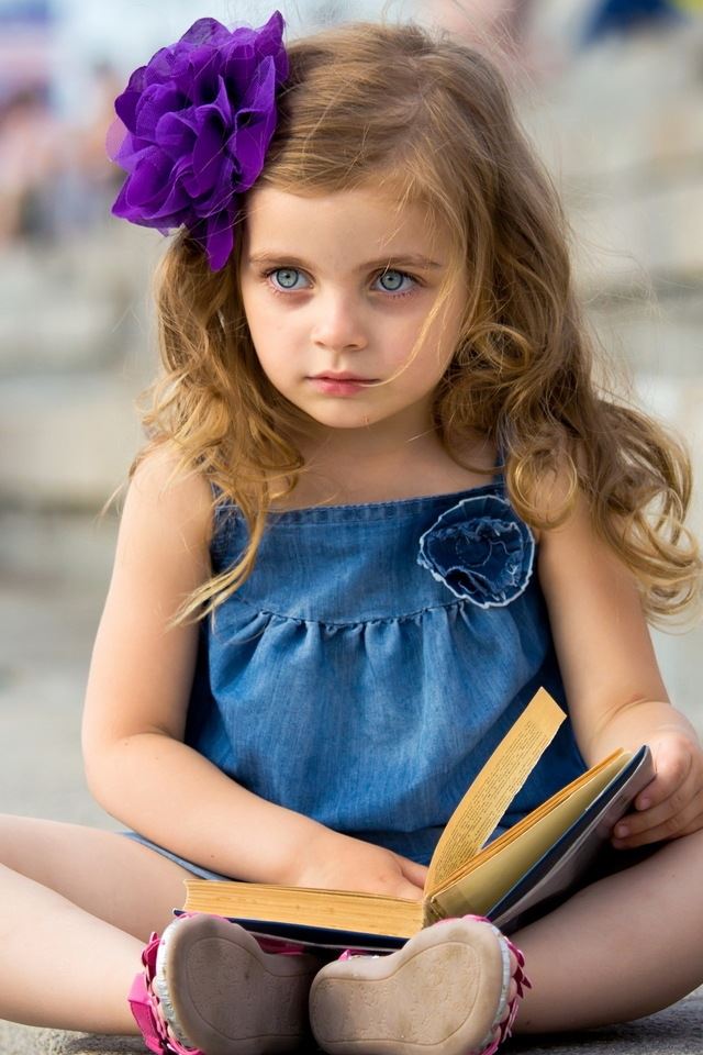 640x960 Cute Little Girl - cute iPhone 4s Wallpaper