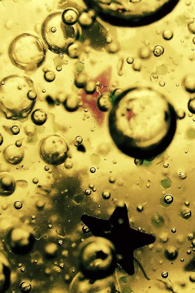640x960 Bubbly Stars - water iPhone 4s Wallpaper