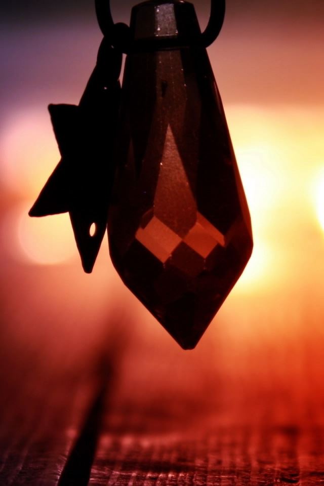 640x960 Pendant - aesthetic iPhone 4s Wallpaper