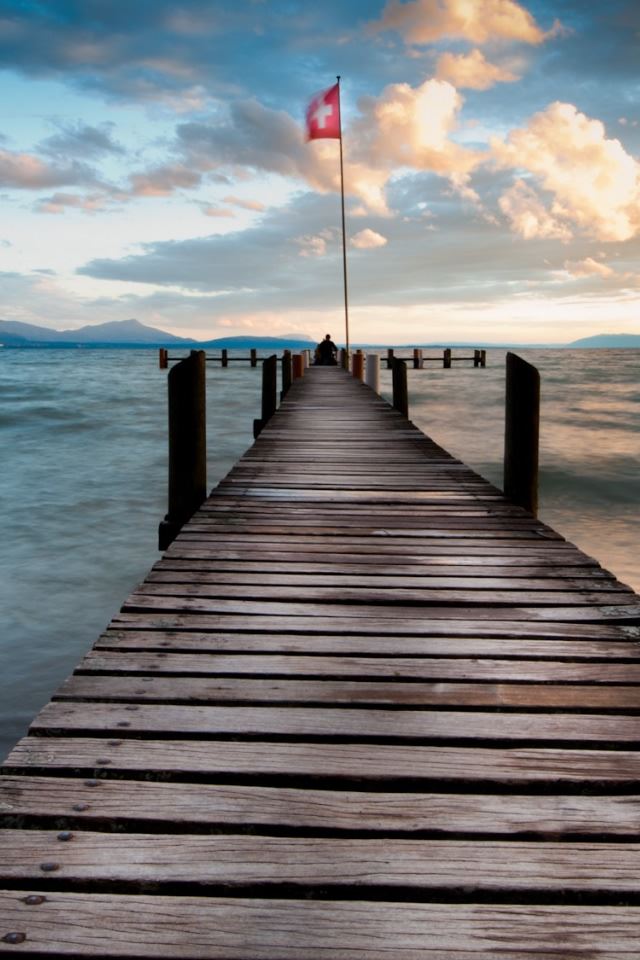 640x960 Lake Pontoon At Dusk - dusk iPhone 4s Wallpaper