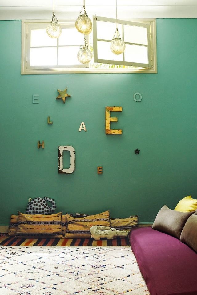 640x960 Beautiful children's room - green iPhone 4s Wallpaper
