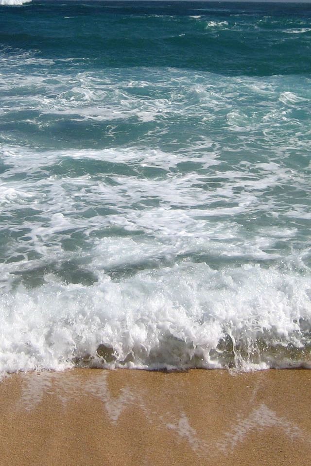 640x960 Blue Waves 6 - water iPhone 4s Wallpaper