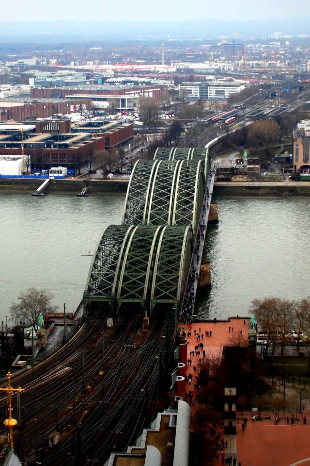 640x960 Koln View 2 - city iPhone 4s Wallpaper