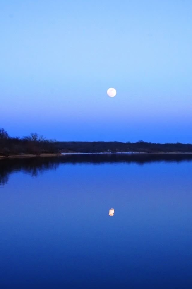 640x960 Moonride - moon iPhone 4s Wallpaper