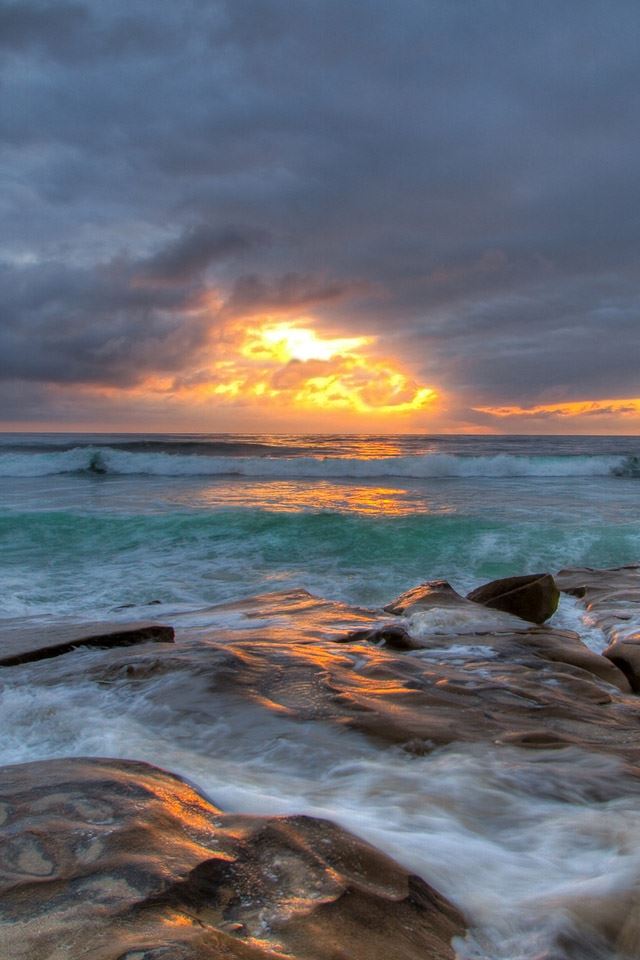 640x960 Sea Cloudy Sunset - orange iPhone 4s Wallpaper