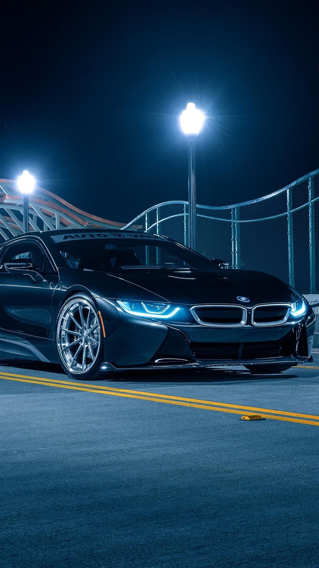 BMW i8 ночью