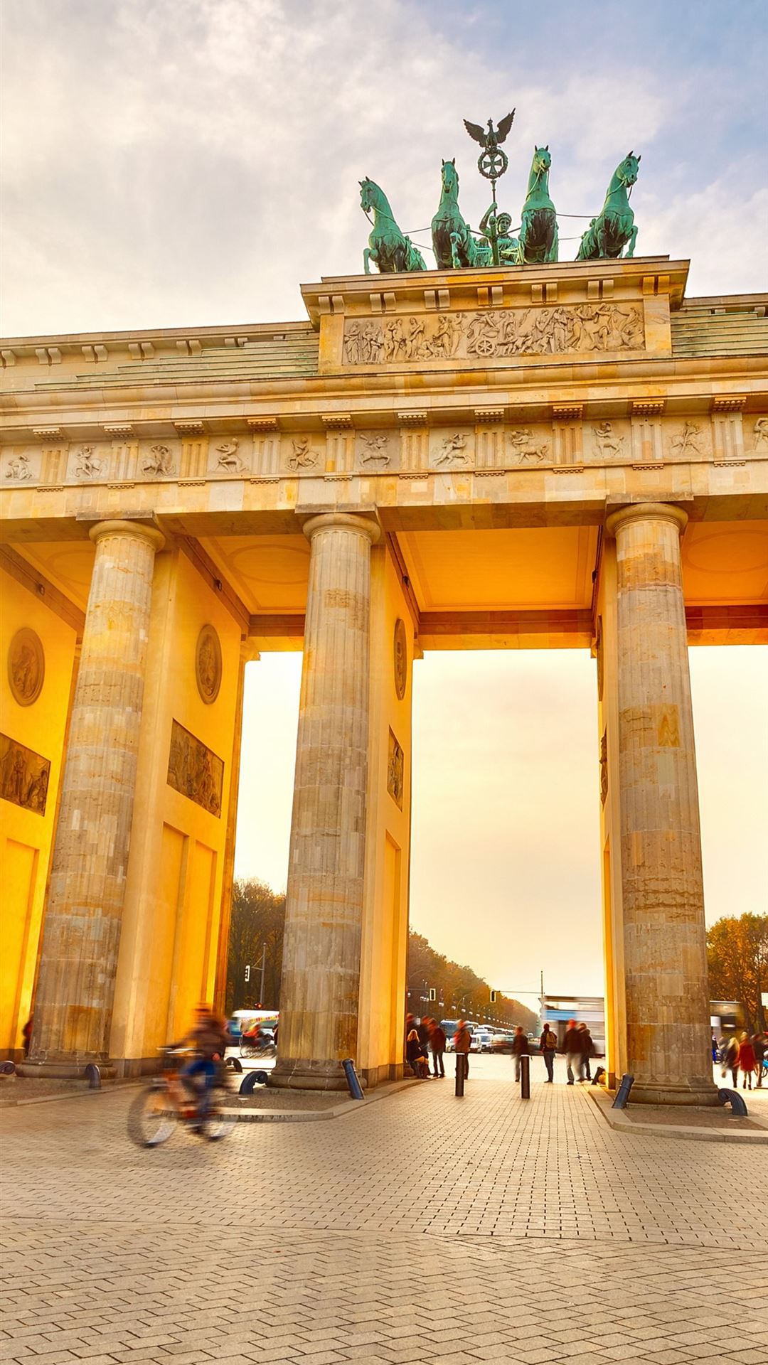 Brandenburg Gate Berlin Germany Tourism Travel Arc... iPhone Wallpapers  Free Download