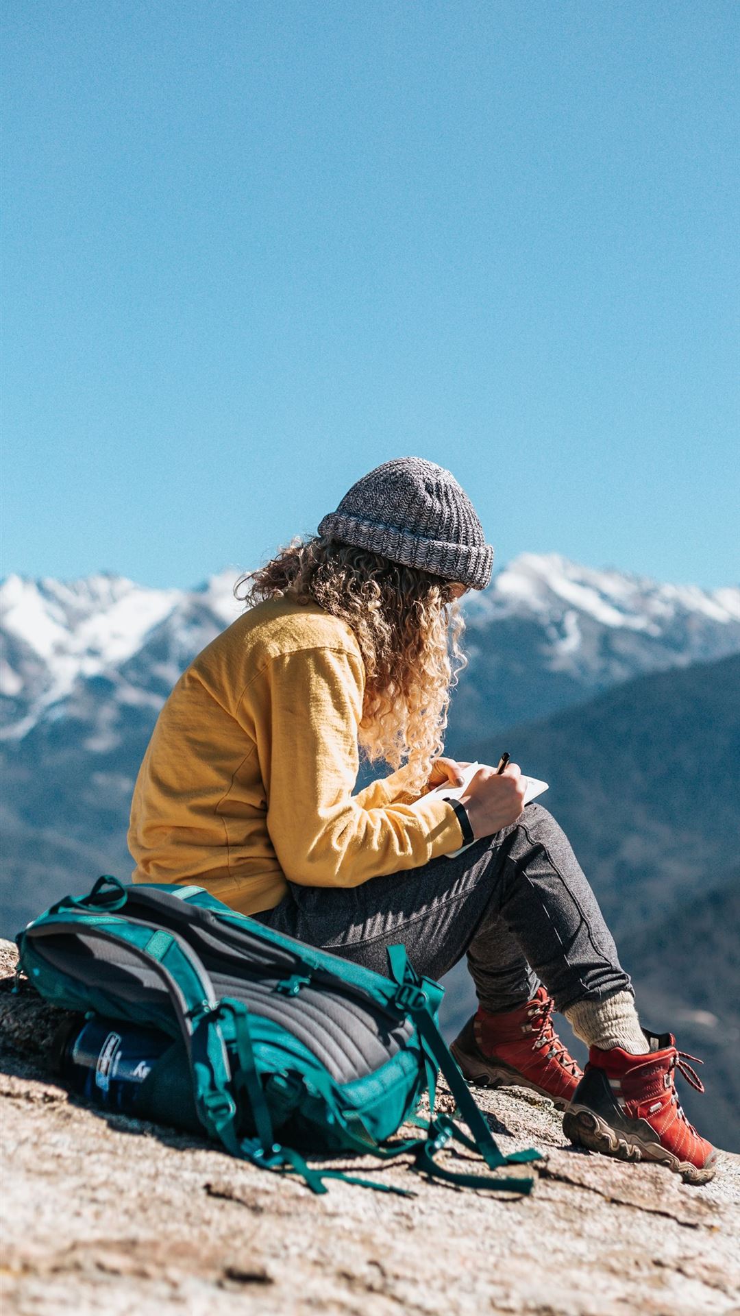 Истории о путешествиях и статьи. Путешествие это сочинение. Writing an e-mail. Сочинение на тему поездка на море. Мотивы путешествий.