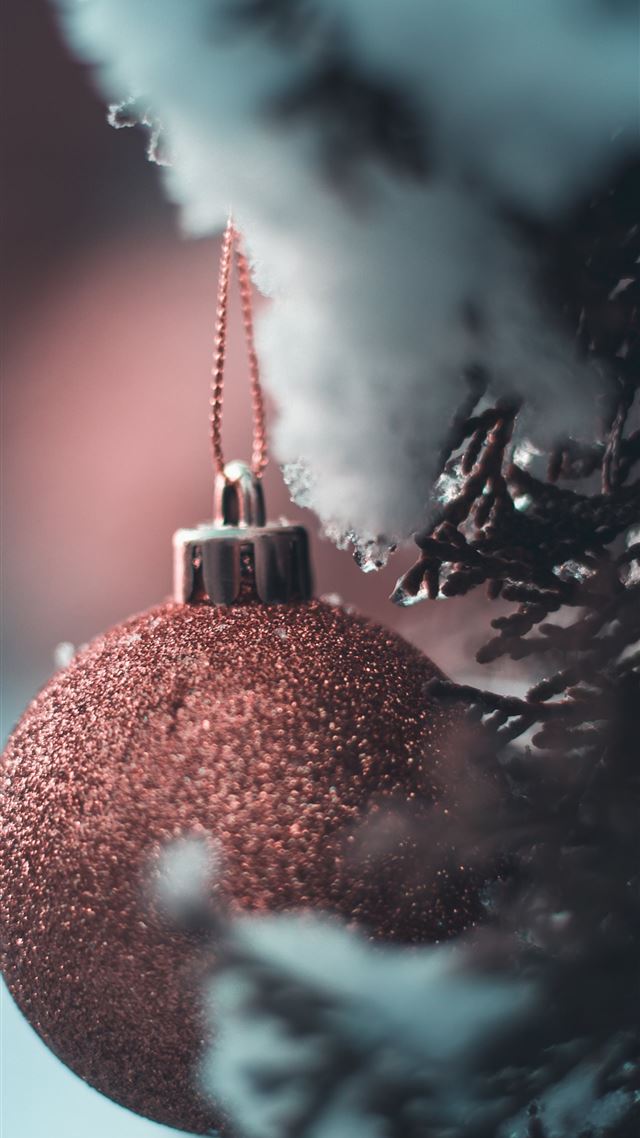 1080x1920 selective focus photography of bauble - winter iPhone 8 Wallpaper
