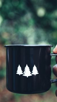 selective focus photography black and white mug wallpaper