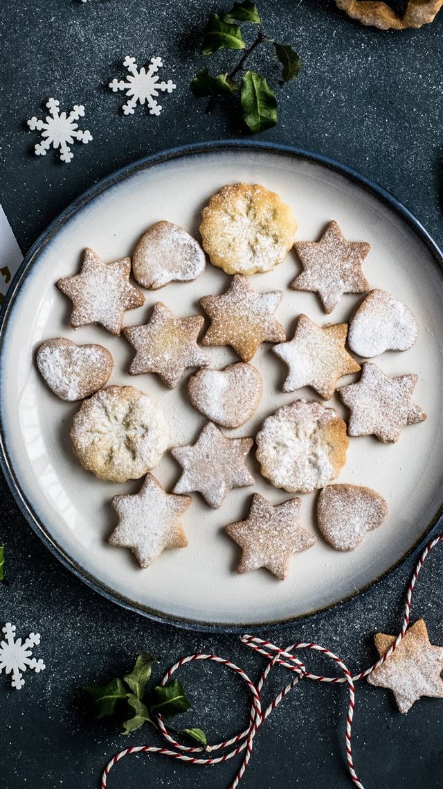 1080x1920 butter cookies on plate - winter iPhone 8 Wallpaper