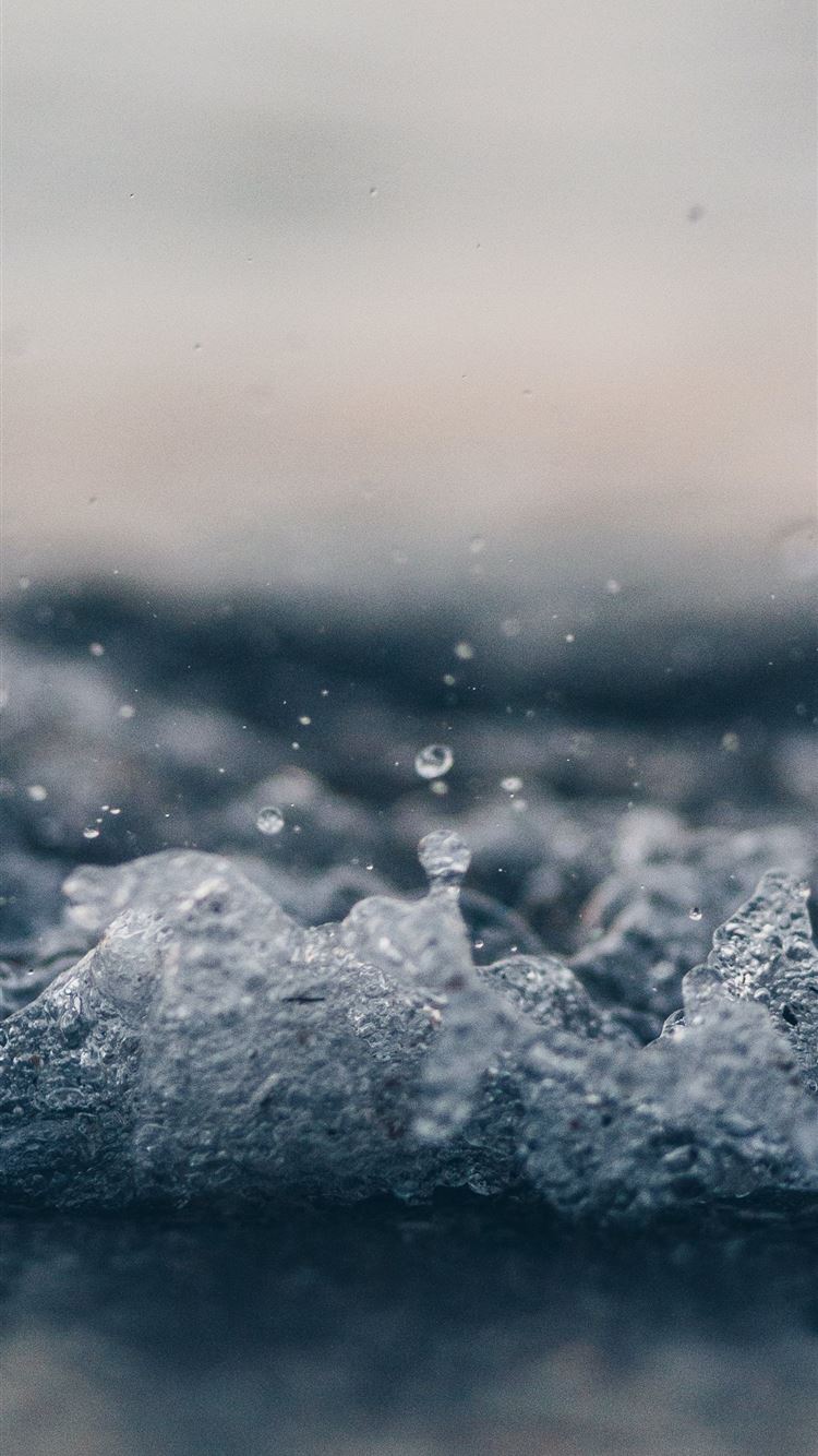 shallow focus photography of water splash iPhone 8 Wallpapers Free Download