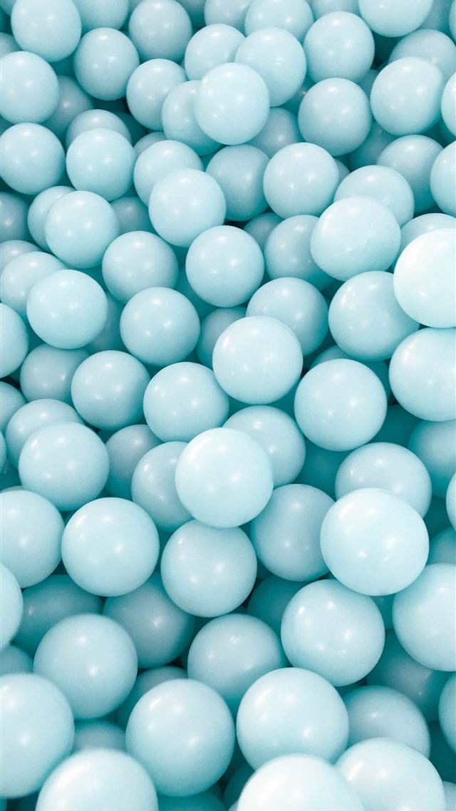 1284x2778 light blue ball lot -  iPhone 8 Wallpaper