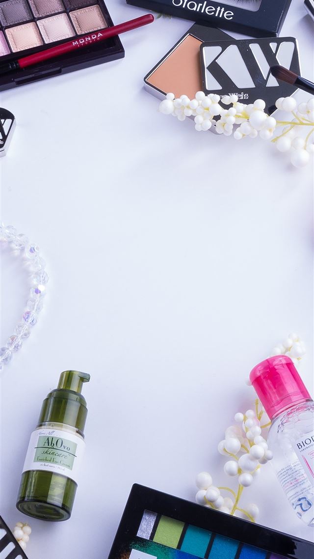 1284x2778 makeup palette box - winter iPhone 8 Wallpaper