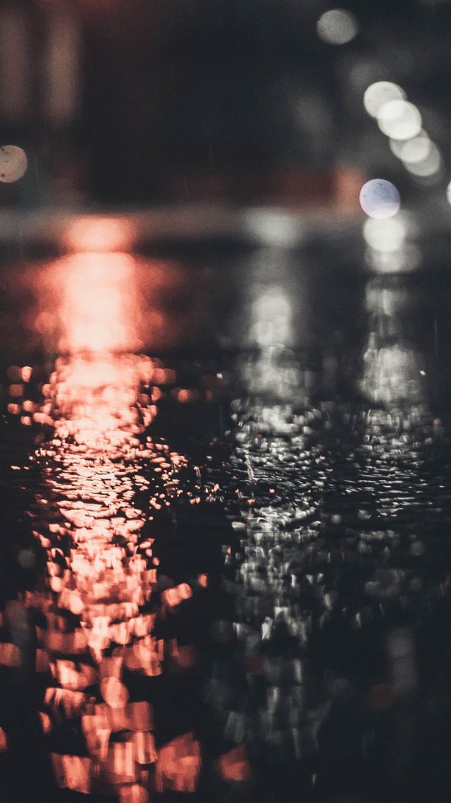 1284x2778 light bokeh during nighttime - columbus iPhone 8 Wallpaper
