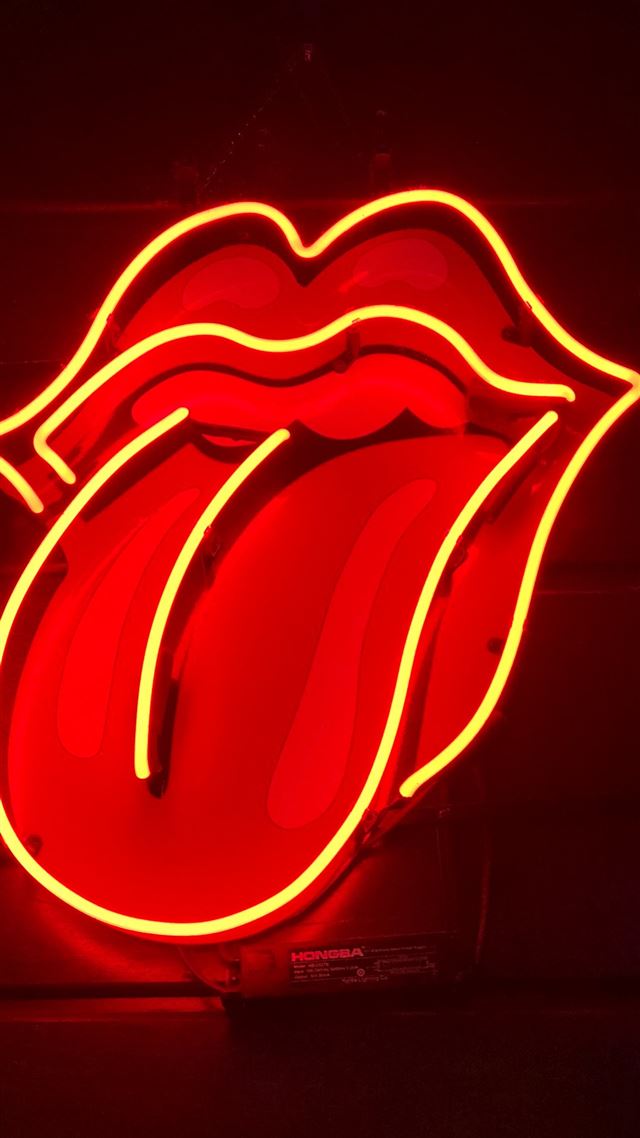 1284x2778 red tongue out neon light signage turned on - neon iPhone 8 Wallpaper
