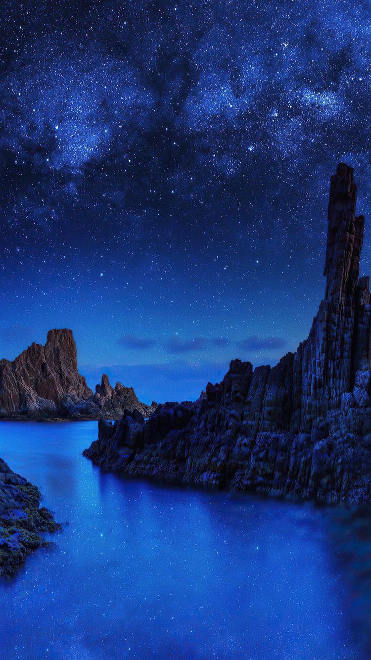 ocean rocks on starry night 4k iPhone 8 wallpaper 