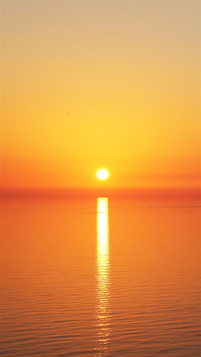 1080x1920 sunset reflection - 5k iPhone 8 Wallpaper