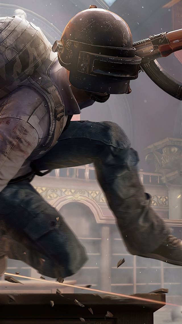 1080x1920 pubg guy with helmet 4k -  iPhone 8 Wallpaper