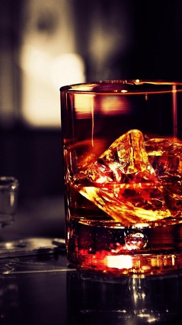 1080x1920 Whiskey Glass Rocks -  iPhone 8 Wallpaper
