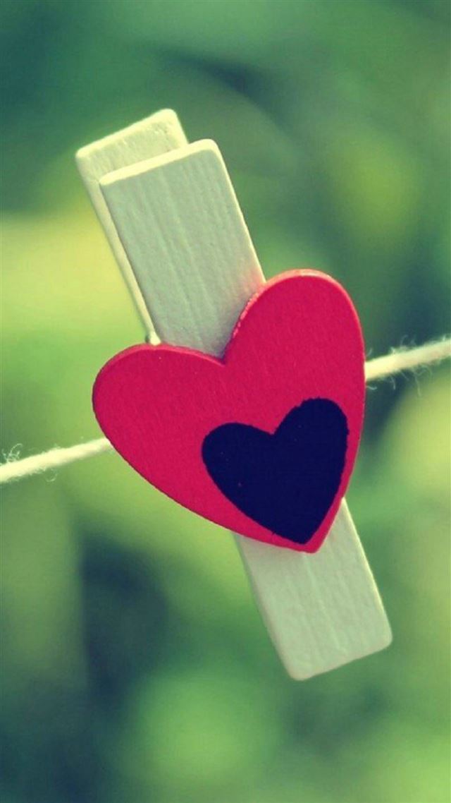 1080x1920 Love Clothespin - romance iPhone 8 Wallpaper