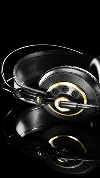 Studio Headphones Black Gold wallpaper