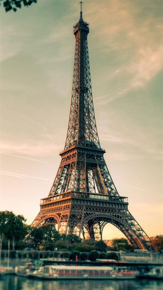 1080x1920 French Eiffel Tower Photography - brown iPhone 8 Wallpaper