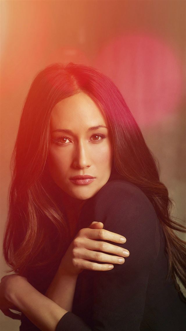 1080x1920 Maggie Queen Film Actress Hot Flare - hot iPhone 8 Wallpaper