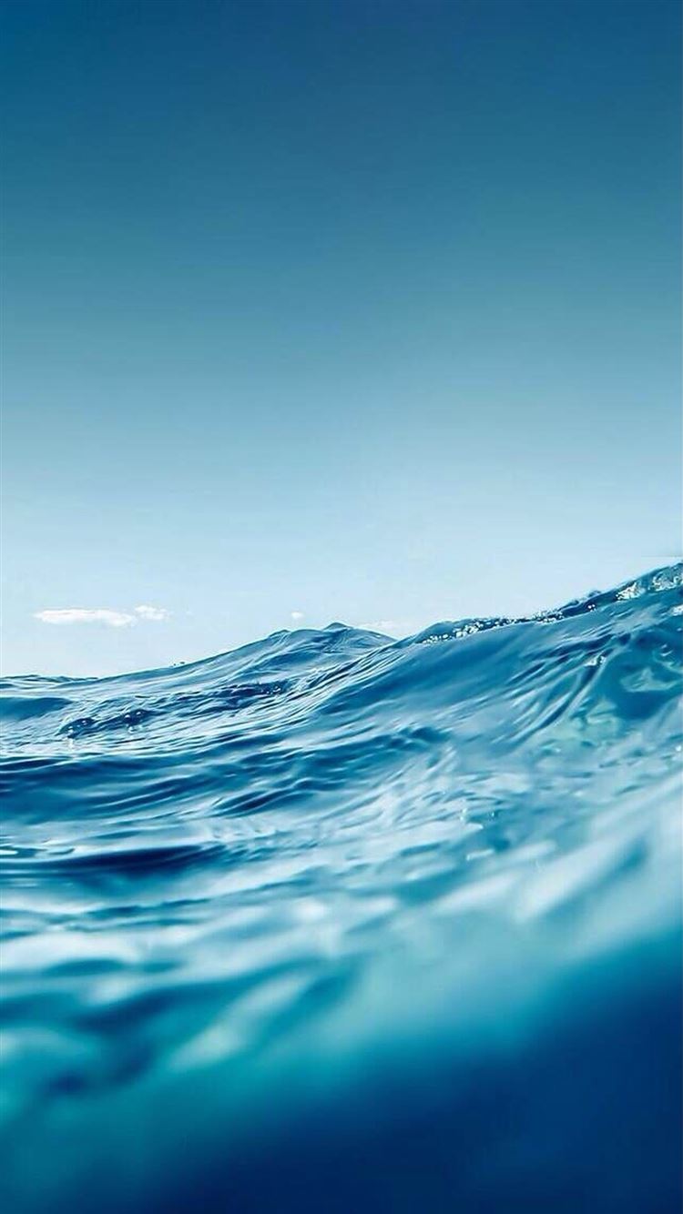 Ocean Wave Close Up iPhone 8 Wallpapers