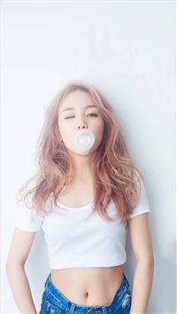 Blowing Bubbles Sweet Girl wallpaper