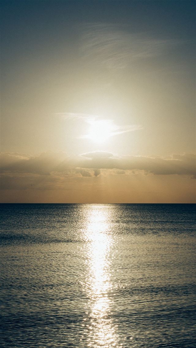 1080x1920 Sea Sunset Sky Ocean Water Nature Green - water iPhone 8 Wallpaper