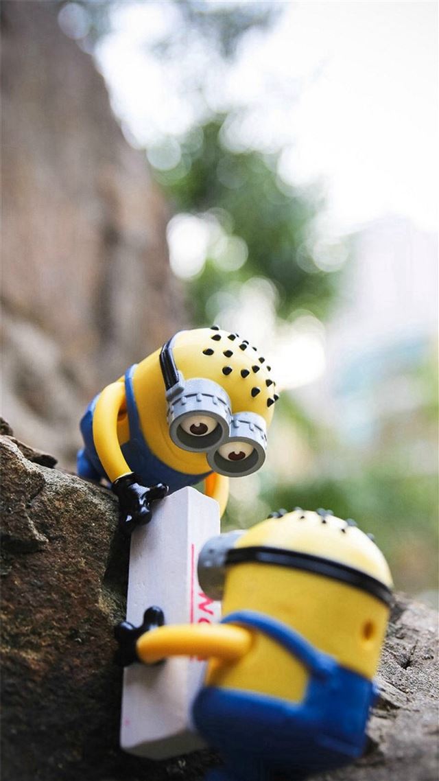 1080x1920 Cute Lovely Minion Toy - lovely iPhone 8 Wallpaper