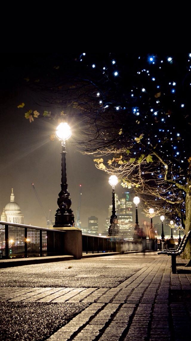 1080x1920 Dark Night Street Lamp Shiny Light -  iPhone 8 Wallpaper