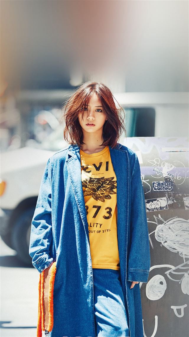 1080x1920 Hyeri Kpop Street Red Celebrity Girl - kpop iPhone 8 Wallpaper