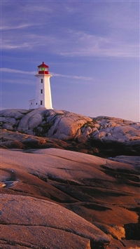 A White Building Lighthouse wallpaper
