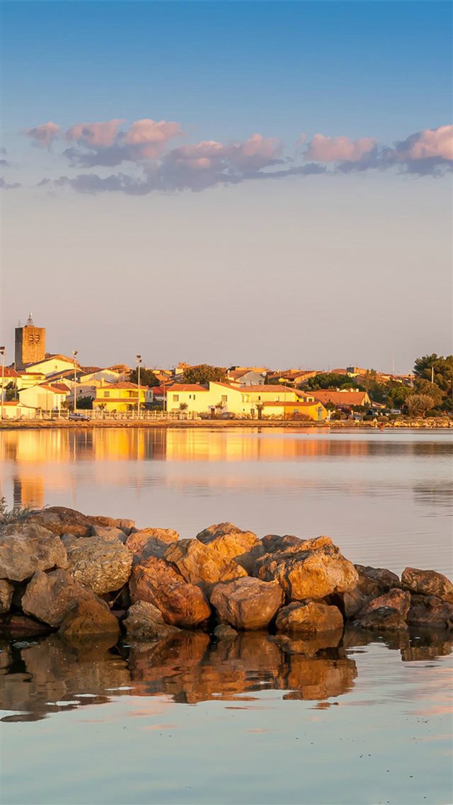 1080x1920 Coastal Town At Sunrise - gray iPhone 8 Wallpaper
