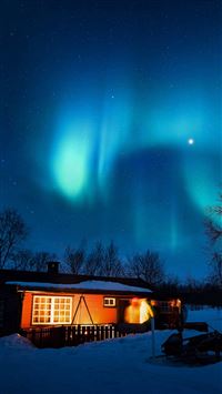 Aurora Canada House Night Winter Mountain Sky wallpaper