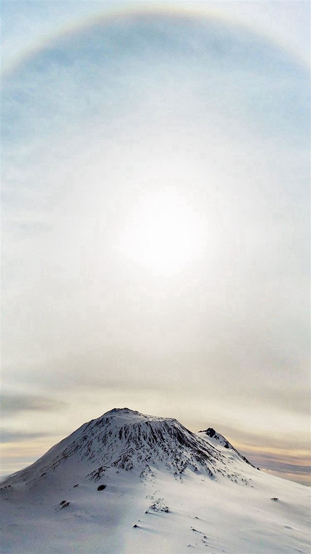 1080x1920 Mountain Wonderful Snow Winter Halo Sky White - winter iPhone 8 Wallpaper