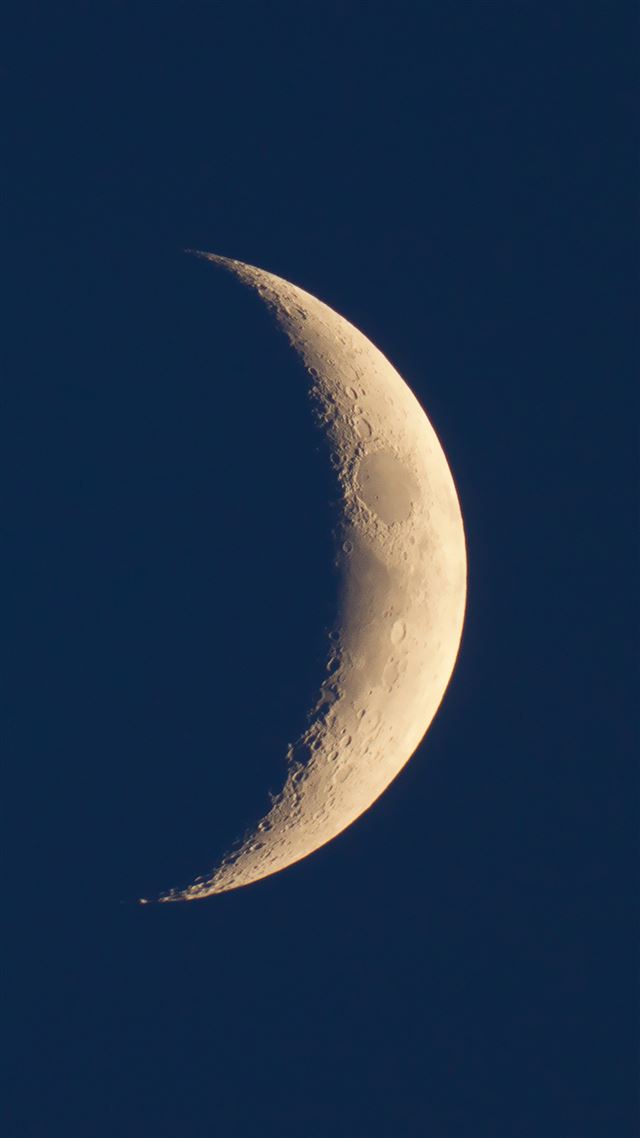 1080x1920 Simple Minimal Crescent Moon Space Night Sky - moon iPhone 8 Wallpaper