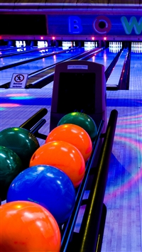 Club Exercise Bowling Balls wallpaper