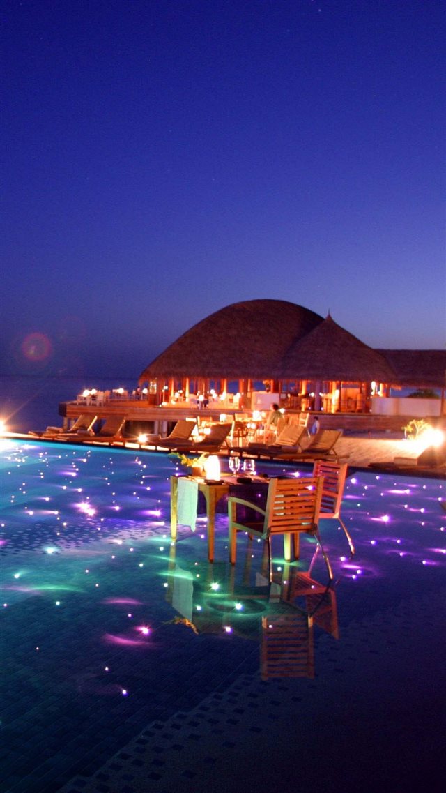 1080x1920 Maldives Tropical Resort Evening - tropical iPhone 8 Wallpaper