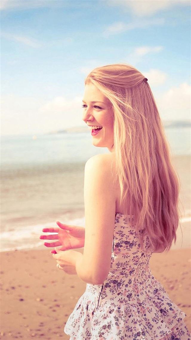 1080x1920 Sunny Beach Smile Shine Blonde Girl - lovely iPhone 8 Wallpaper
