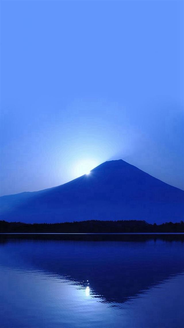 1080x1920 Pure Lake Mountain Reflection View Landscape - blue iPhone 8 Wallpaper