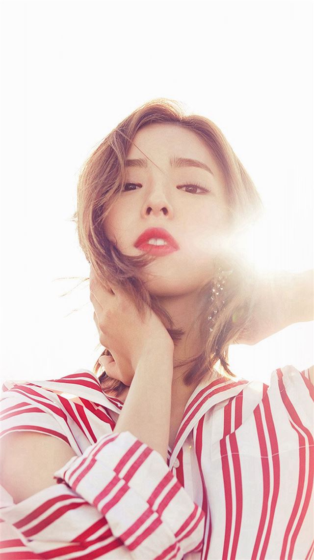 1080x1920 Asian Girl Sunshine Beauty - cute iPhone 8 Wallpaper
