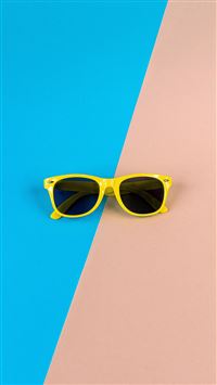Minimal Glasses Pink Blue Yellow iPhone 6(s)~8(s) wallpaper