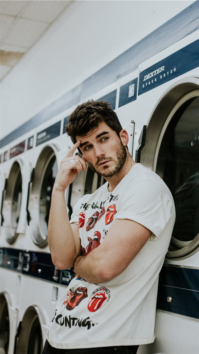 1080x1920 laundry mat - laundry mat iPhone 8 Wallpaper