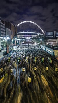 Wembley Flow wallpaper