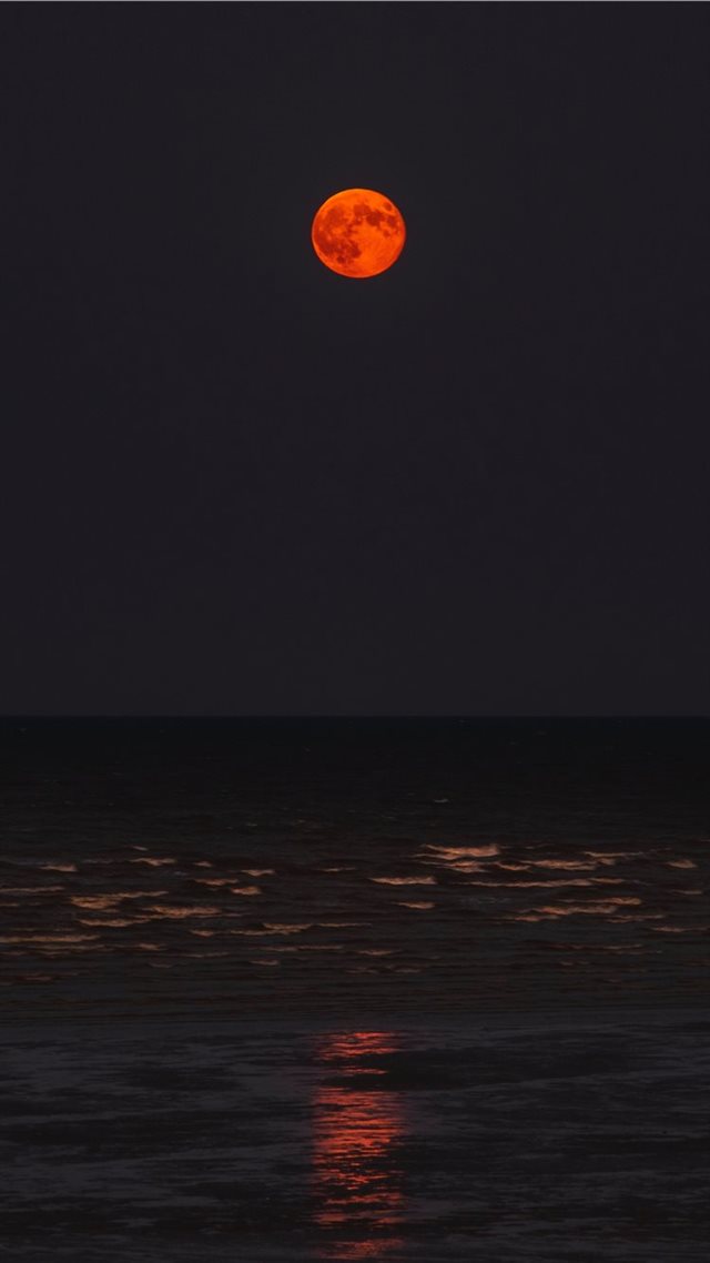 1080x1920 Orange - full moon iPhone 8 Wallpaper