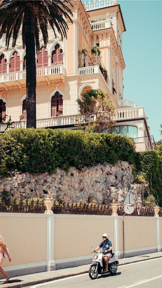 1080x1920 Summer in italy - road iPhone 8 Wallpaper