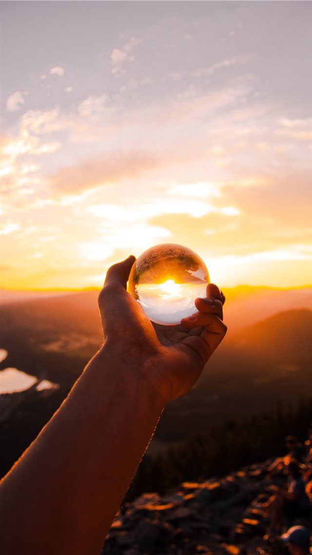 1080x1920 Sunset Sphere - golden iPhone 8 Wallpaper